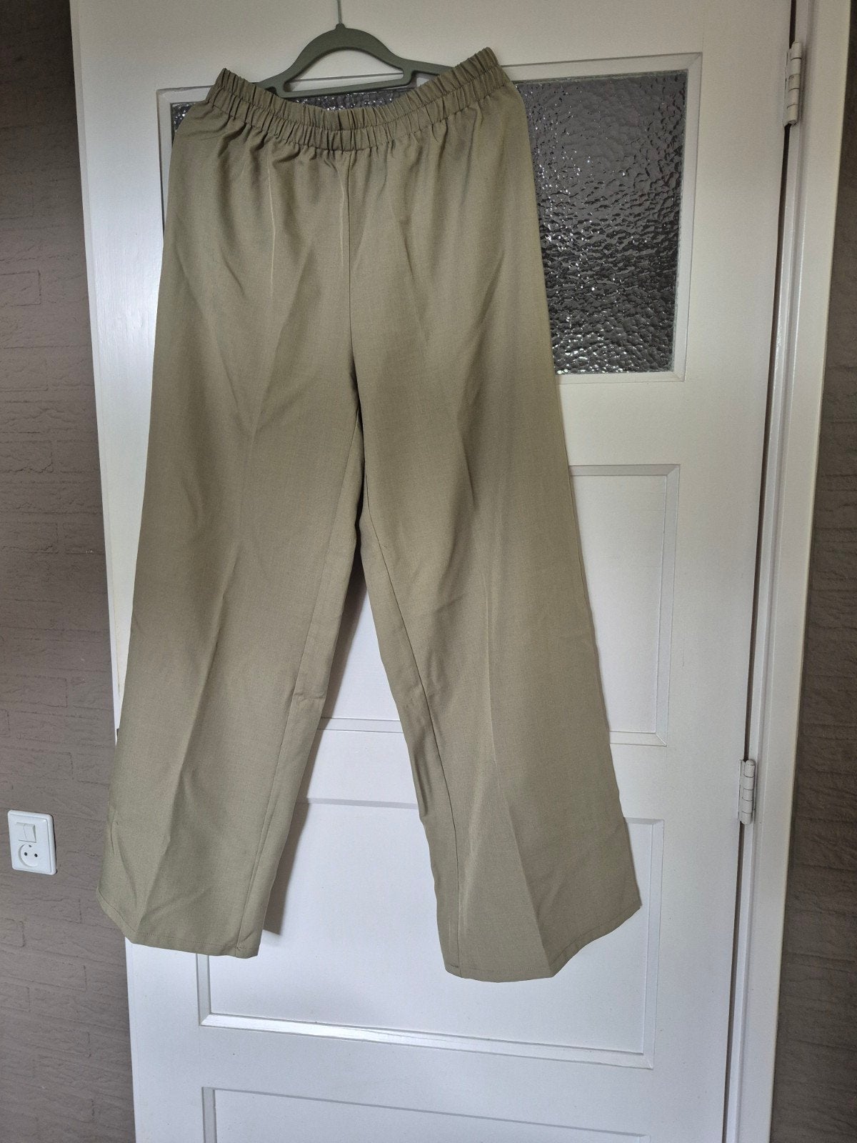 Comfortabele beige palazzo broek, Beige, Maat 42/44 (L), Ophalen of Verzenden, Lang