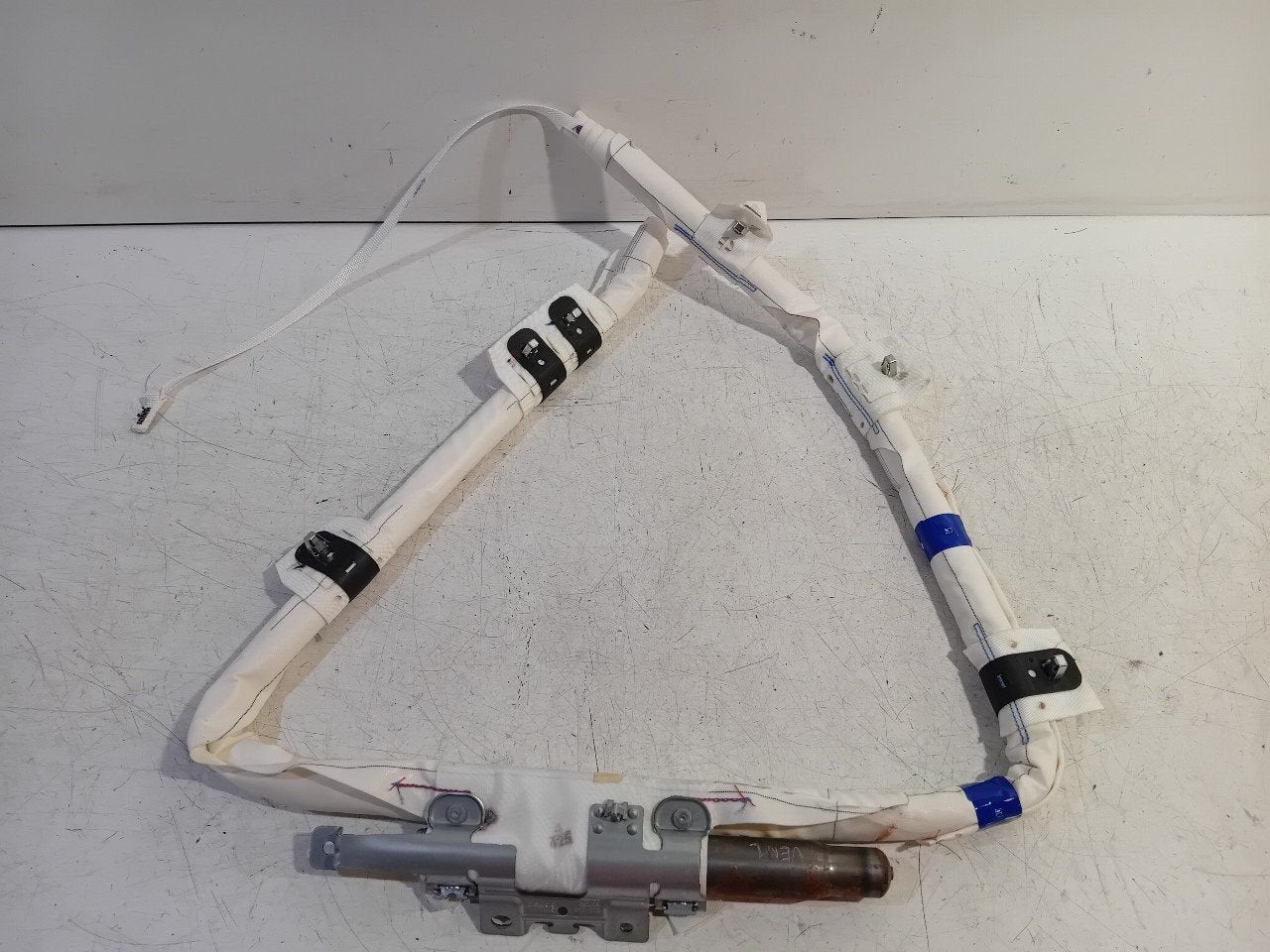 Gordijn airbag links Ford C-Max, Onderdelen@venauto.nl, Van der Ven Autorecycling B.V., Gebruikt, Ettenseweg 76, 4706 PB Roosendaal, The Netherlands