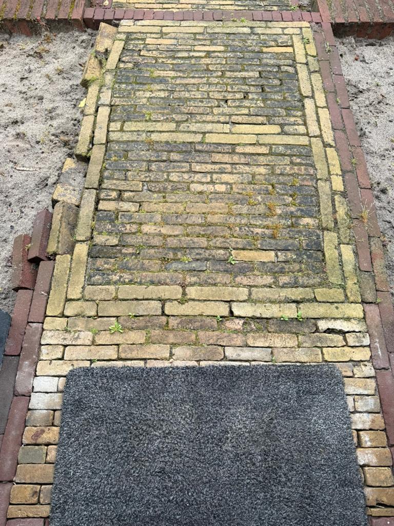 Gele waaltjes ijsselformaat, Ophalen, Zo goed als nieuw, Beton, Klinkers