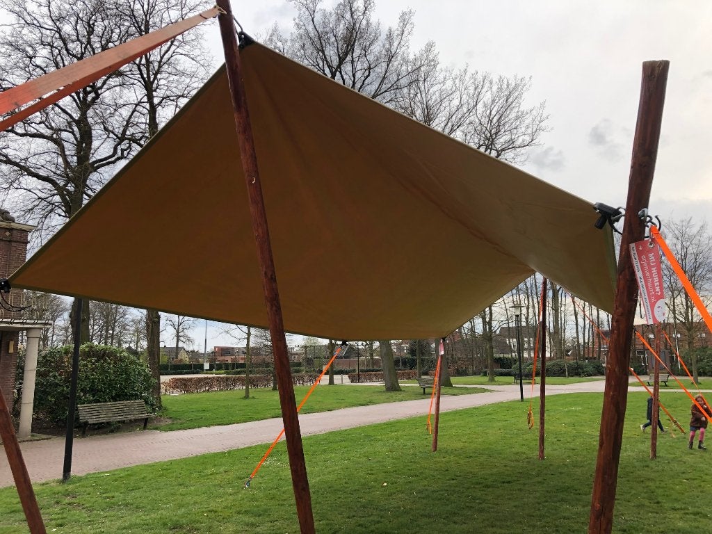 Professionele zandkleurige tent / shelter / tarp 5x10m, Caravans en Kamperen, Tenten, meer dan 6, Zo goed als nieuw, Ophalen of Verzenden