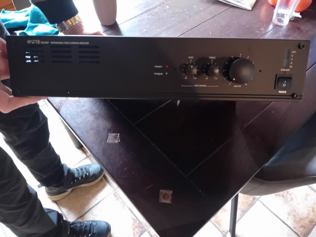APART PA240P versterker, Ophalen