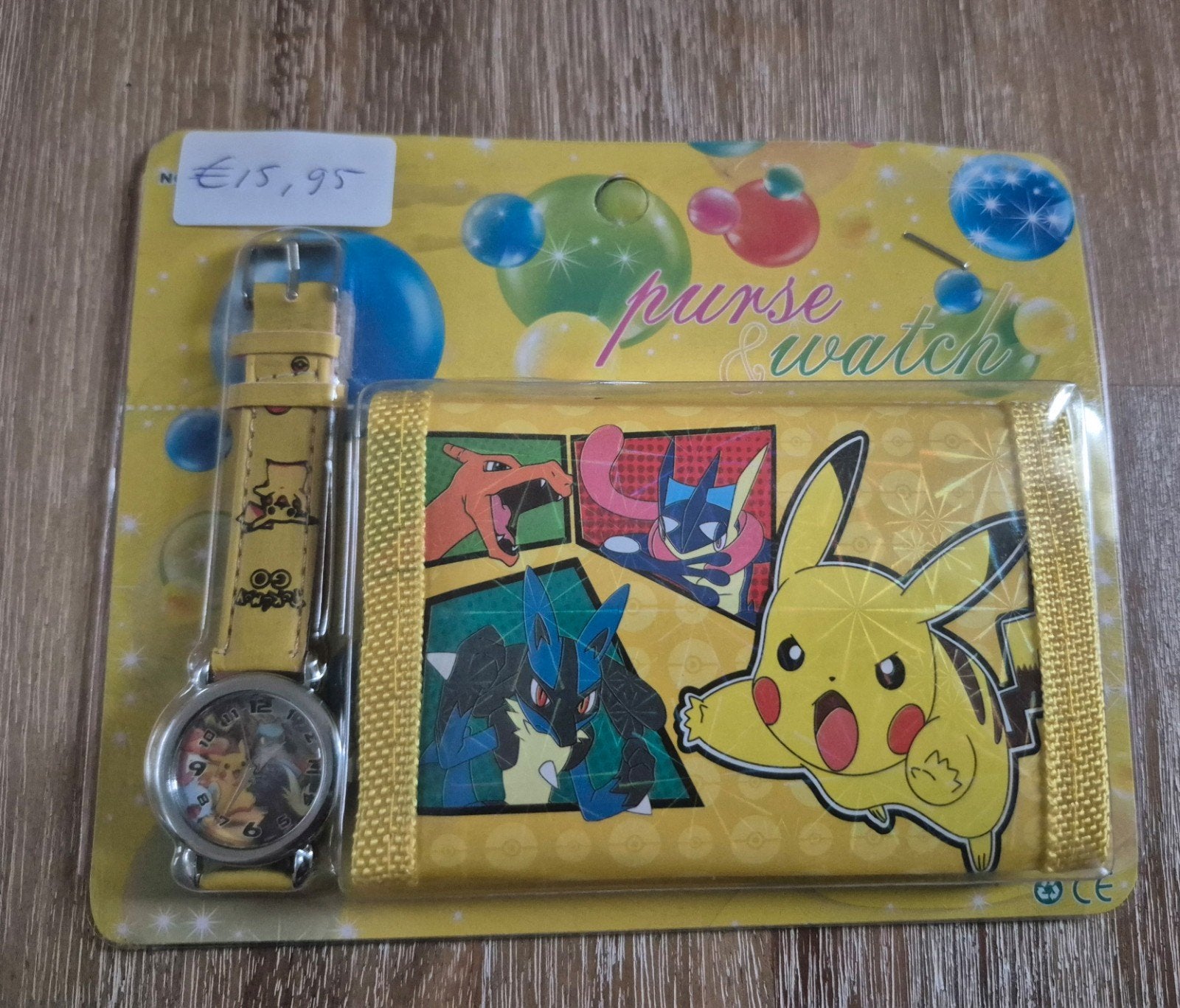 Pokemon Pikachu giftset horloge + portemonnee NIEUW, Ophalen of Verzenden, Nieuw