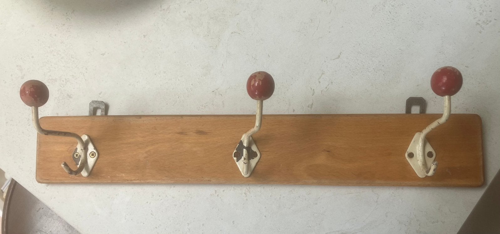 Vintage Kinderkapstok met 3 haken - Hout en Metaal, Ophalen, Gebruikt, Minder dan 100 cm, Kinderkapstok