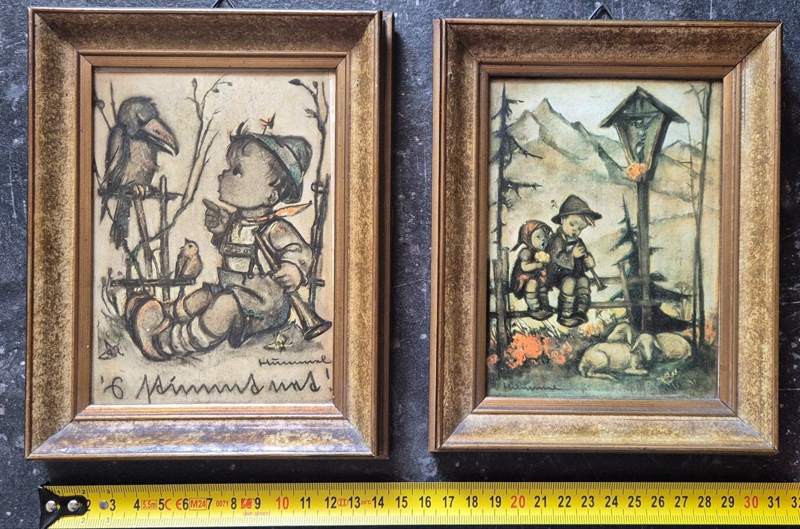 Twee ingelijste Hümmel prenten, 14 x 18 cm, Antiek en Kunst, Kunst | Tekeningen en Foto's, Ophalen of Verzenden, Print, Print/reproductie