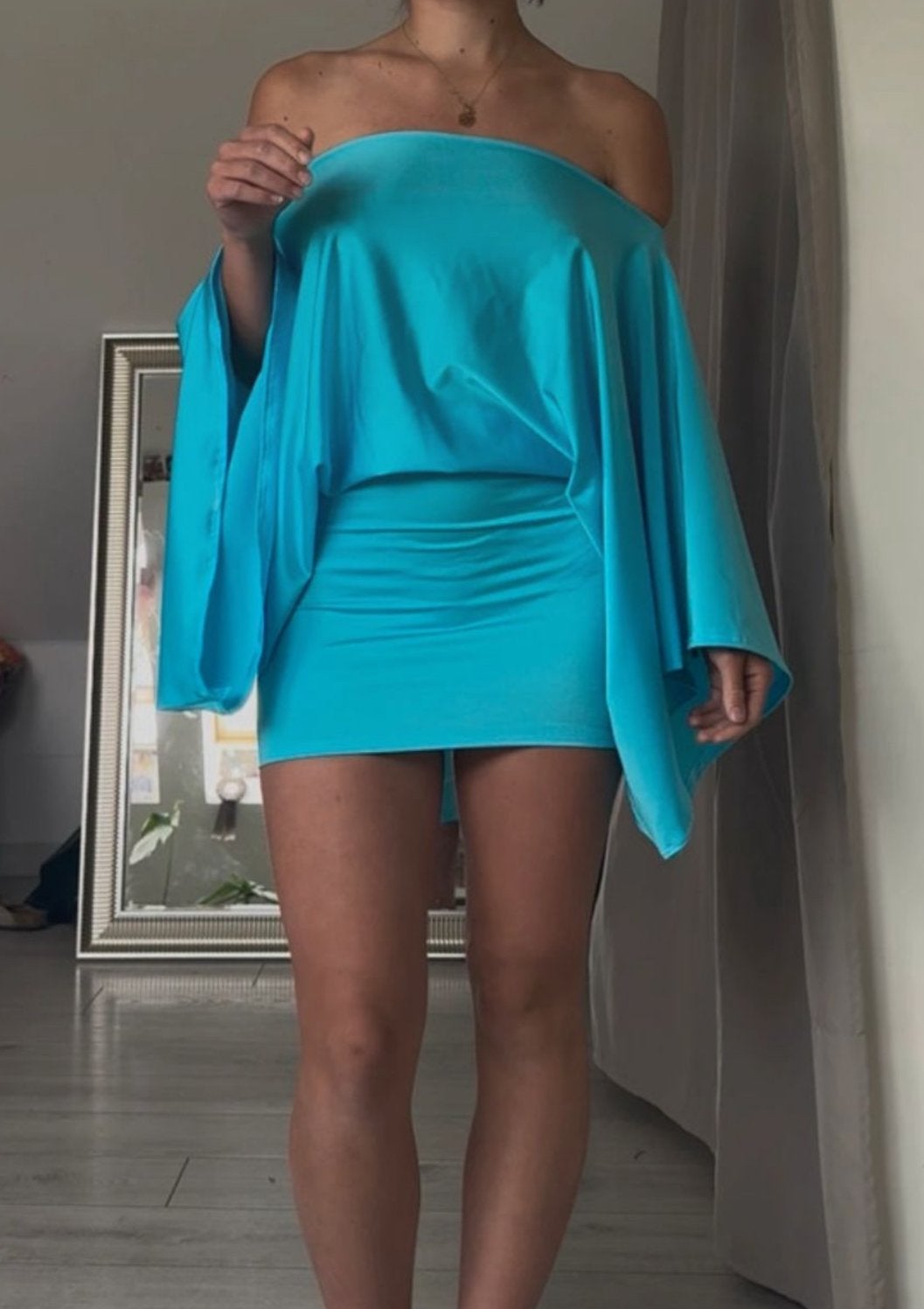 YVANEL YVANA ELIA turquoise off-shoulder mini jurk, Maat 38/40 (M), Nieuw, Boven de knie, Verzenden