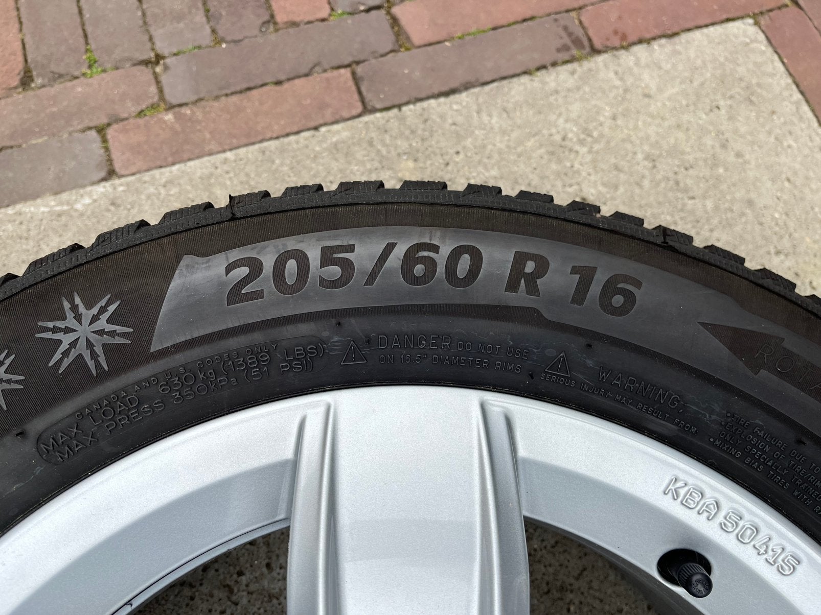 Originele VW T-Roc Caddy 16 inch 5x112 Michelin Winter, Ophalen, Gebruikt, 16 inch, Banden en Velgen