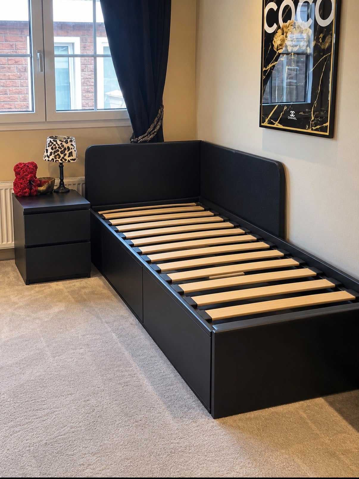 IKEA flekke bedframe met opbergruimte, zwart met nachtkastje, 100 cm, Eenpersoons, Zwart, Ophalen of Verzenden