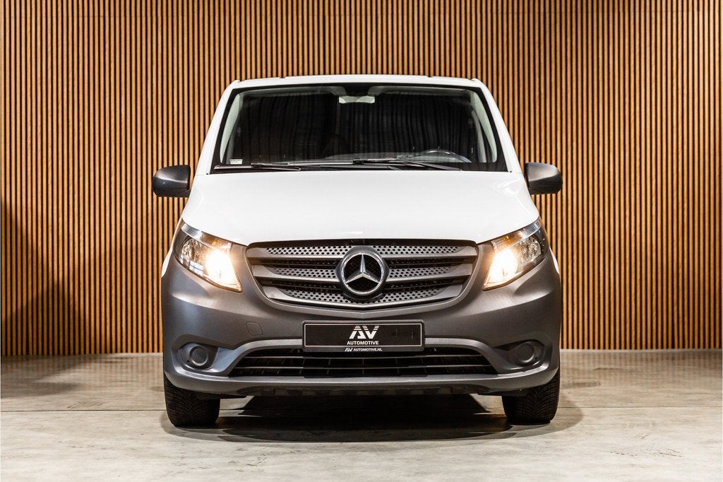 Mercedes-Benz Vito eVito Lang | Camera | Navigatie | Stoelve, Stof, Gebruikt, Zwart, 4 cilinders