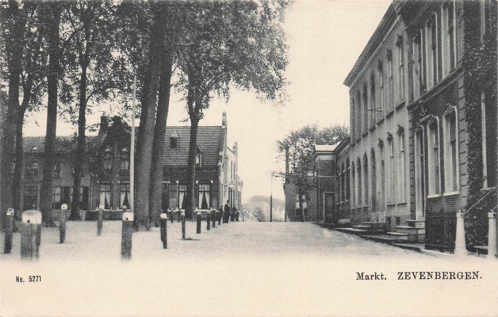 703-127-029 Markt Zevenbergen, Ophalen of Verzenden, Voor 1920, Noord-Brabant