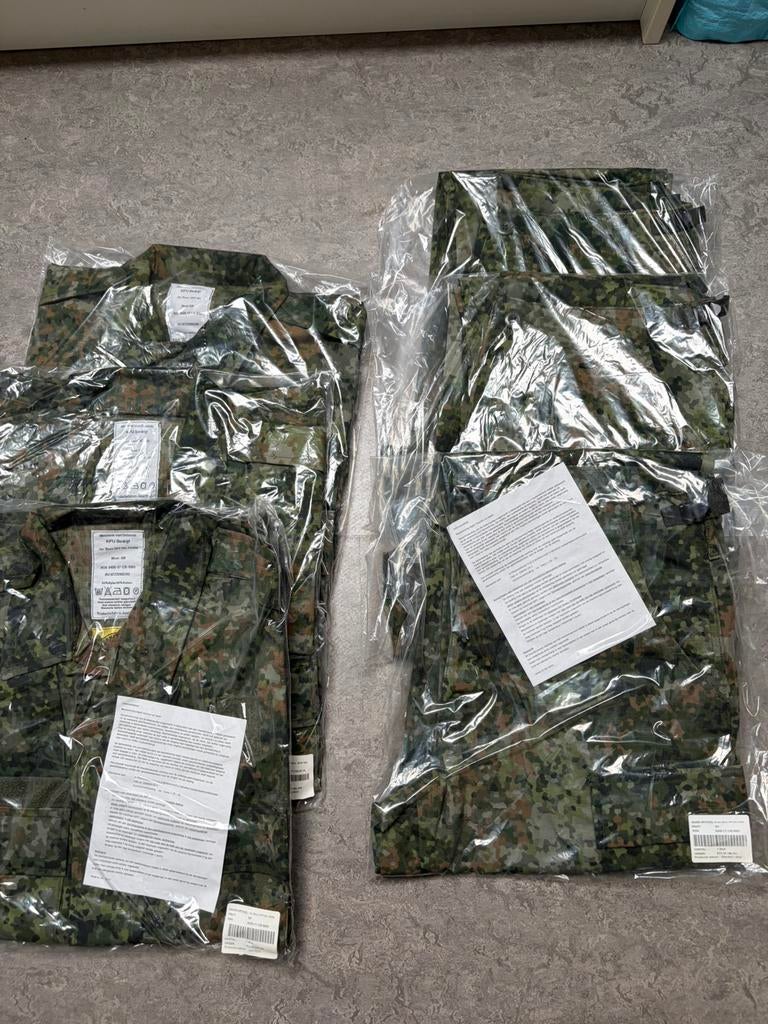 NFP basisjas en broek in ovp, Ophalen of Verzenden, Landmacht, Nederland, Kleding of Schoenen