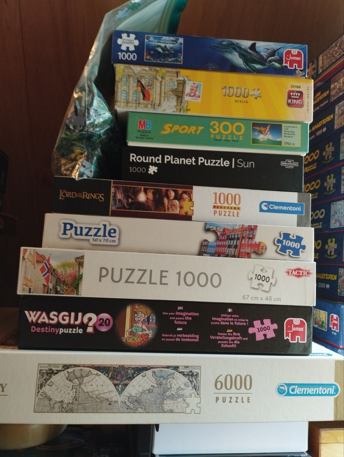 Diverse legpuzzels - 300, 1000 en 6000 stukjes, Hobby en Vrije tijd, Ophalen, 500 t/m 1500 stukjes, Zo goed als nieuw, Legpuzzel