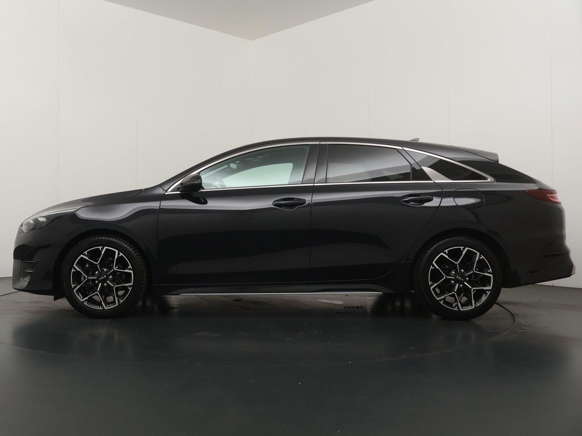 Kia ProCeed 1.5 T-GDi GT-Line Automaat - Climate Control - A, Auto's, 1325 kg, Gebruikt, 4 cilinders, Met garantie (alle)