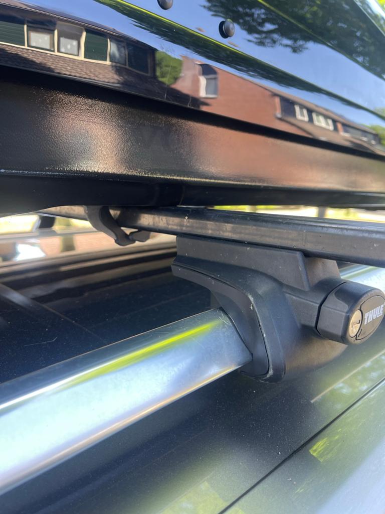 Thule dakdragers Volkswagen Passat B7 inclusief slot, Auto diversen, Dakdragers, Ophalen of Verzenden, Gebruikt
