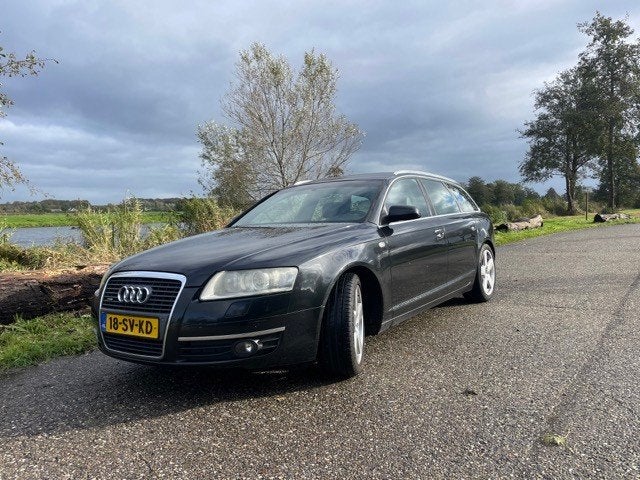 Audi A6 3.2 V6 FSI Avant Quattro zwart YOUNGTIMER 1e Eig, Auto's, Automaat, Dealer onderhouden, Zwart, 1715 kg