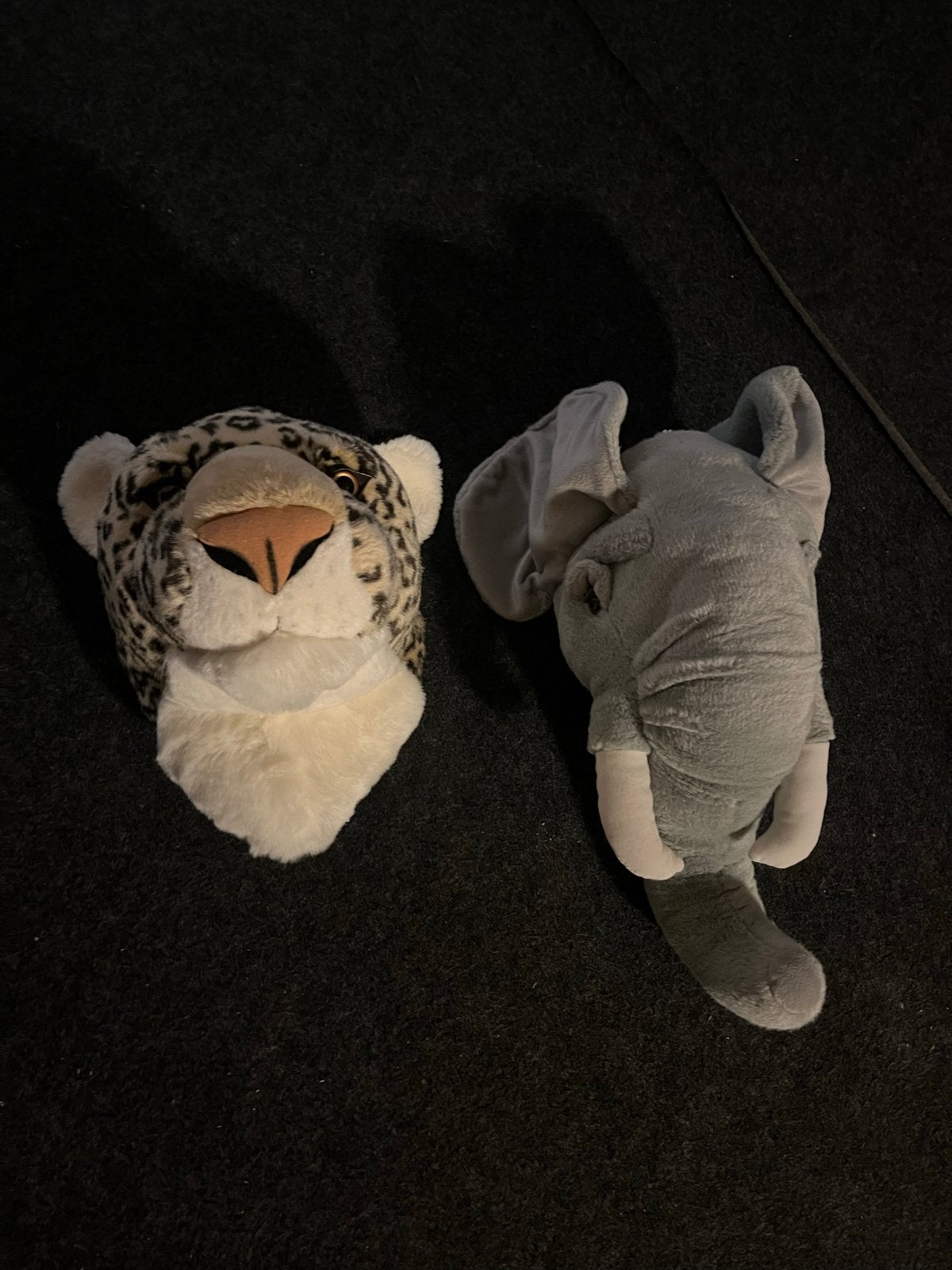 Wandknuffels Luipaard en Olifant, Ophalen, Gebruikt, Meerkleurig, Olifant