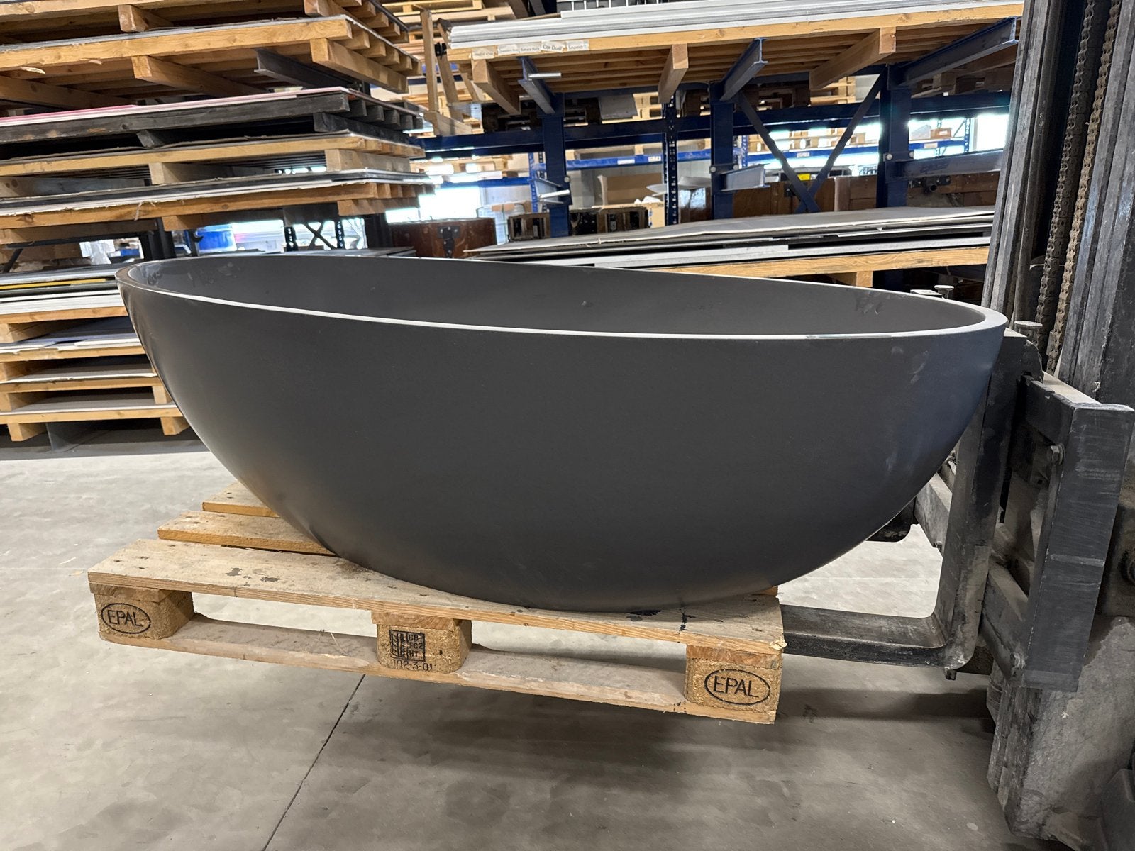 Solid Surface Betonlook Bad 170x860x500, Ophalen of Verzenden, Nieuw, Met bad