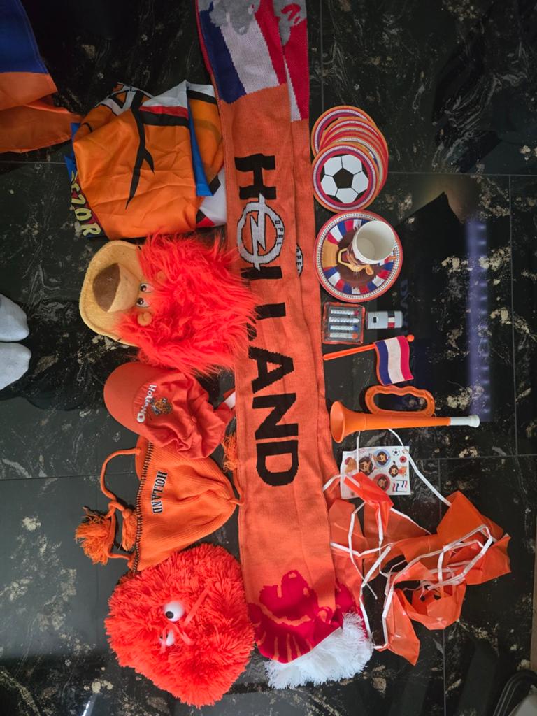 Tas vol met oranje feestartikelen voor koningsdag/NL, Ophalen of Verzenden, Zo goed als nieuw, Versiering