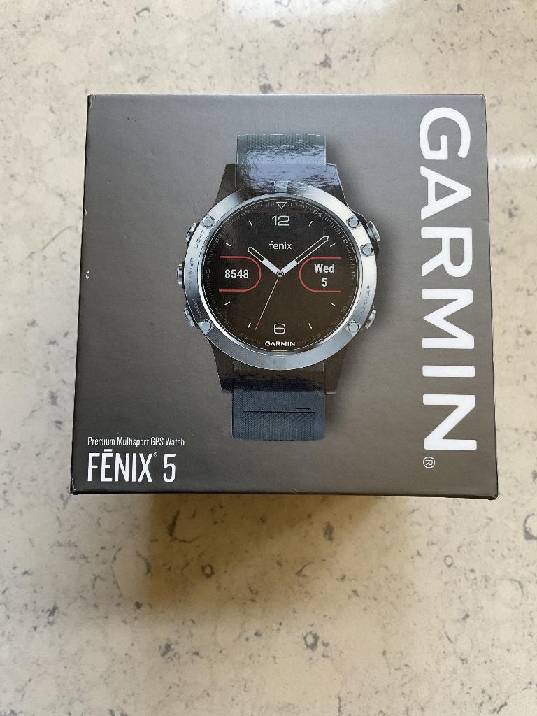 Garmin Fenix 5 gebruikt met wat krasjes, GARMIN, Gebruikt, Hoogte, Ophalen of Verzenden