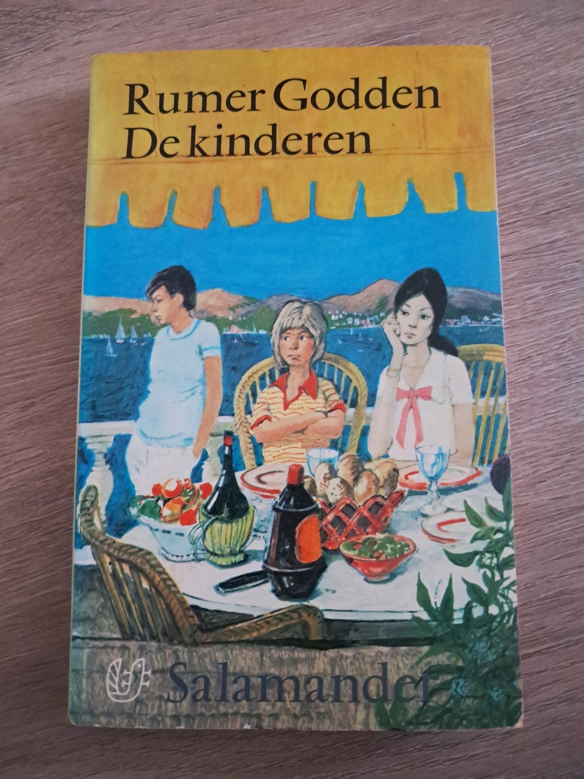 Z5 Rumer Godden - De kinderen (Salamander), Boeken, Ophalen of Verzenden, Gelezen, Rumer Godden, Nederland