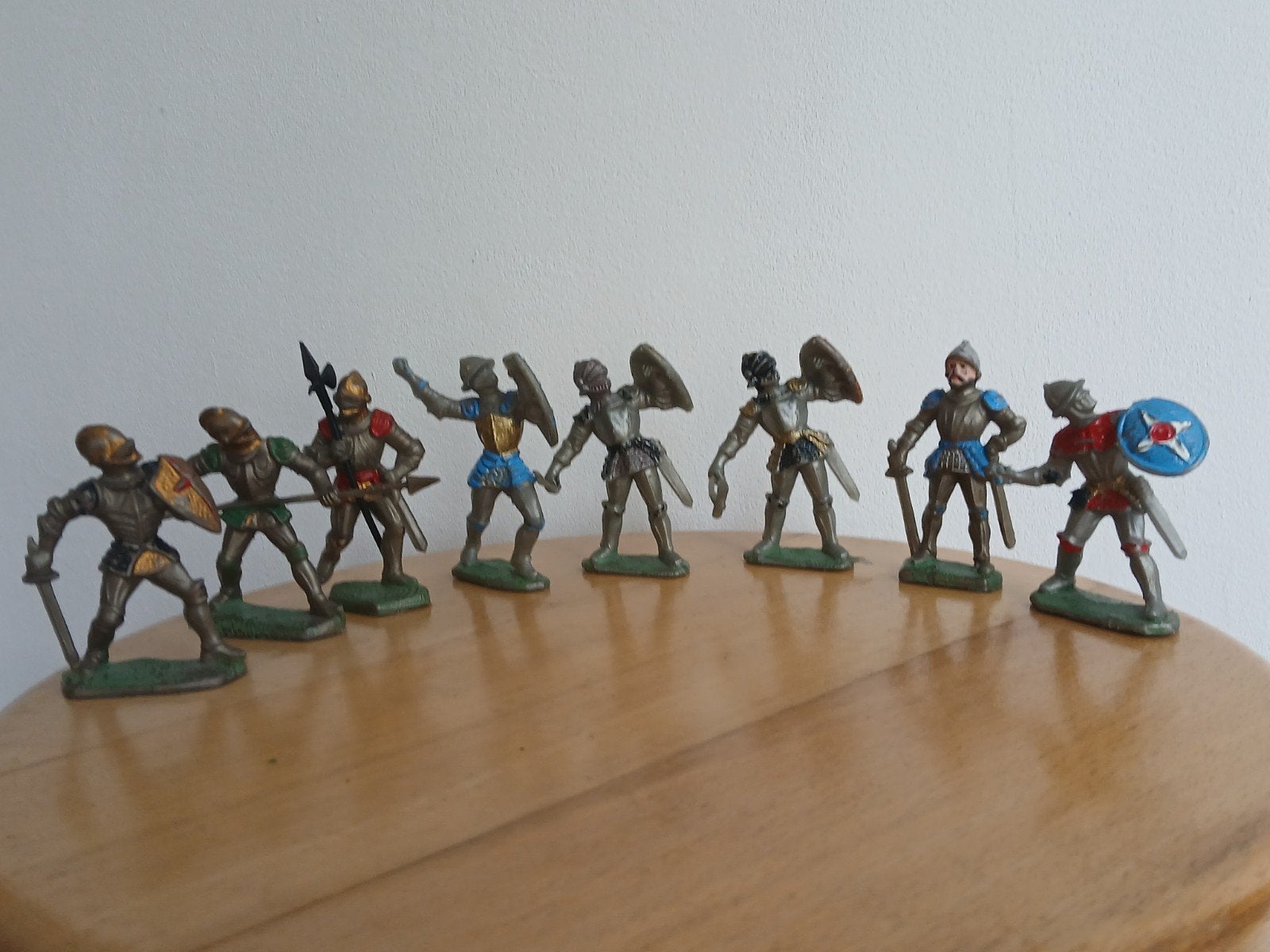 8 vintage plastic ridders., Ophalen of Verzenden, 1:50 of kleiner, Figuur of Figuren