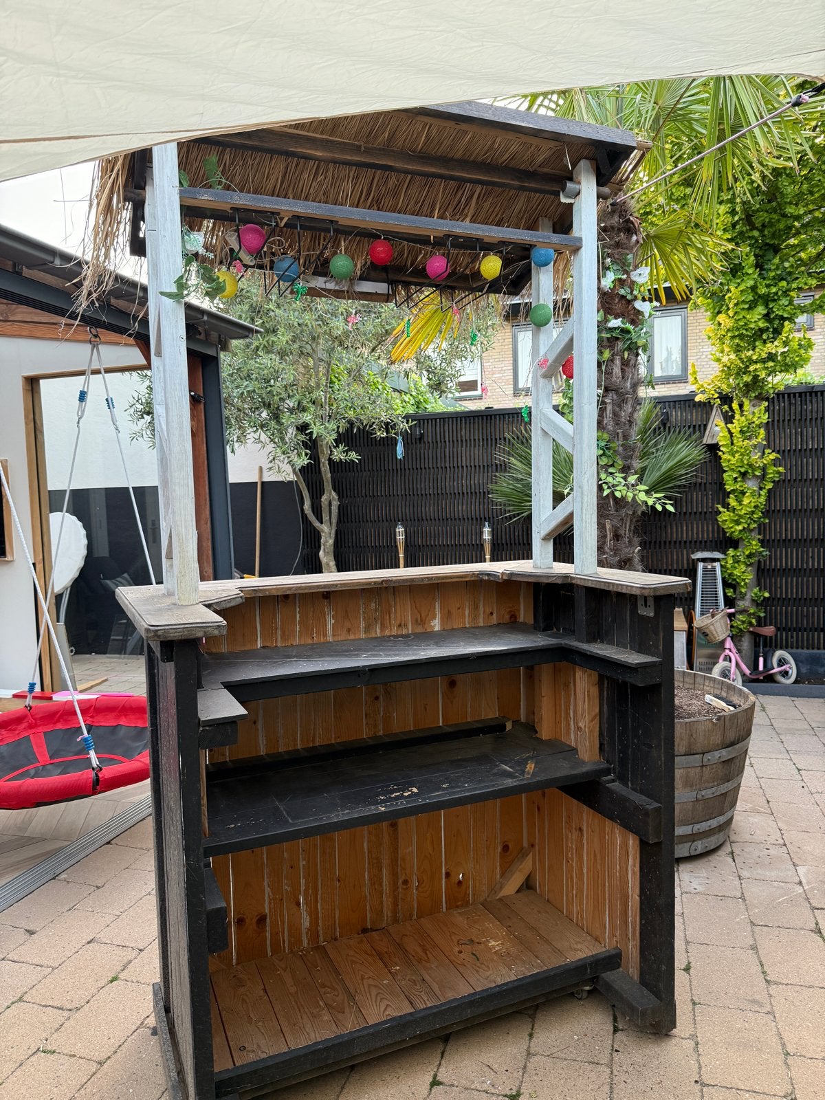 Tuinbar / Feestbar/ bar /tiki bar (met wat werk), Ophalen, Gebruikt