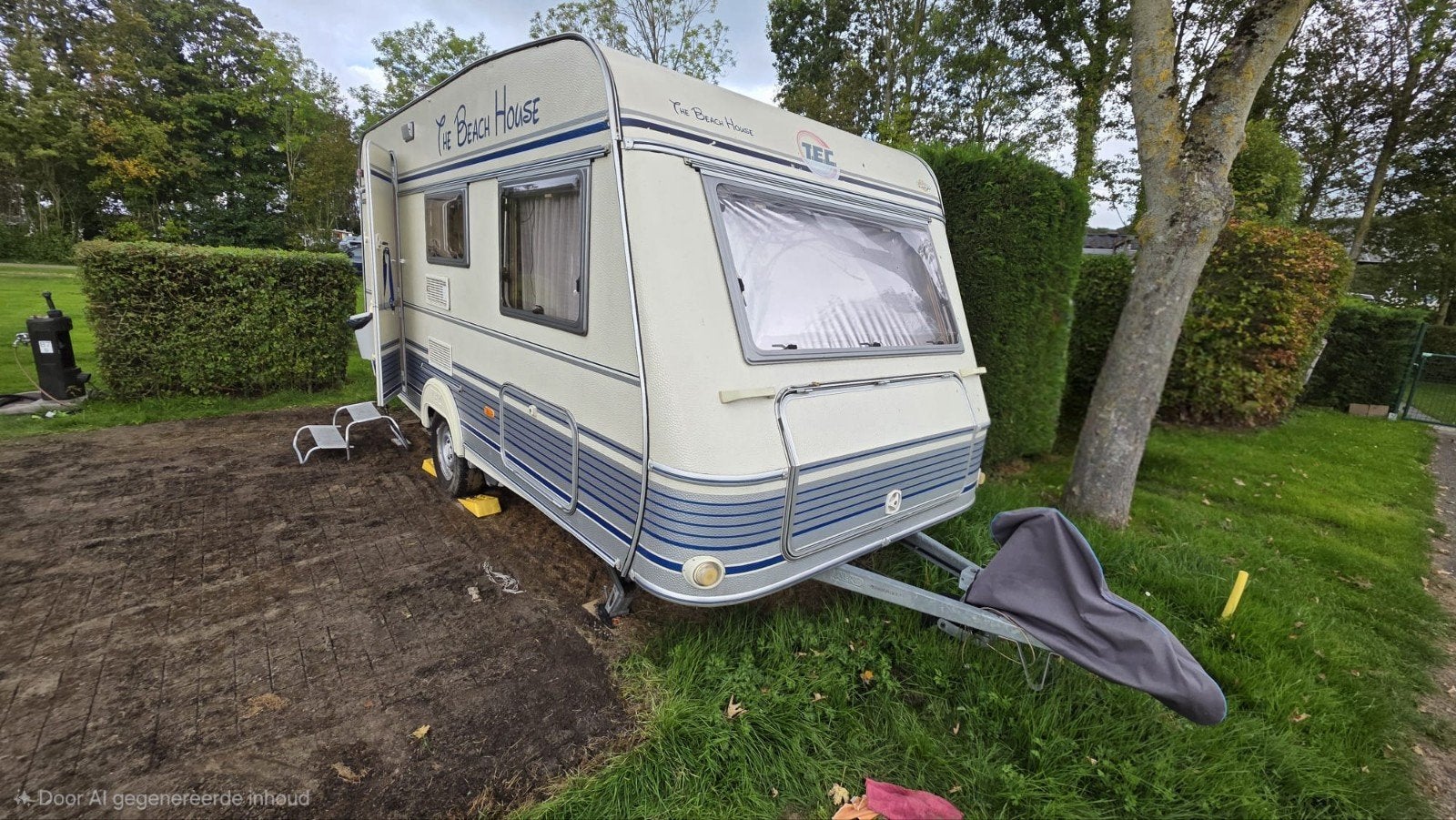 Zeer nette TEC caravan met dubbele voortent, Caravans en Kamperen, T.E.C., Tot en met 2, Douche, Treinzit
