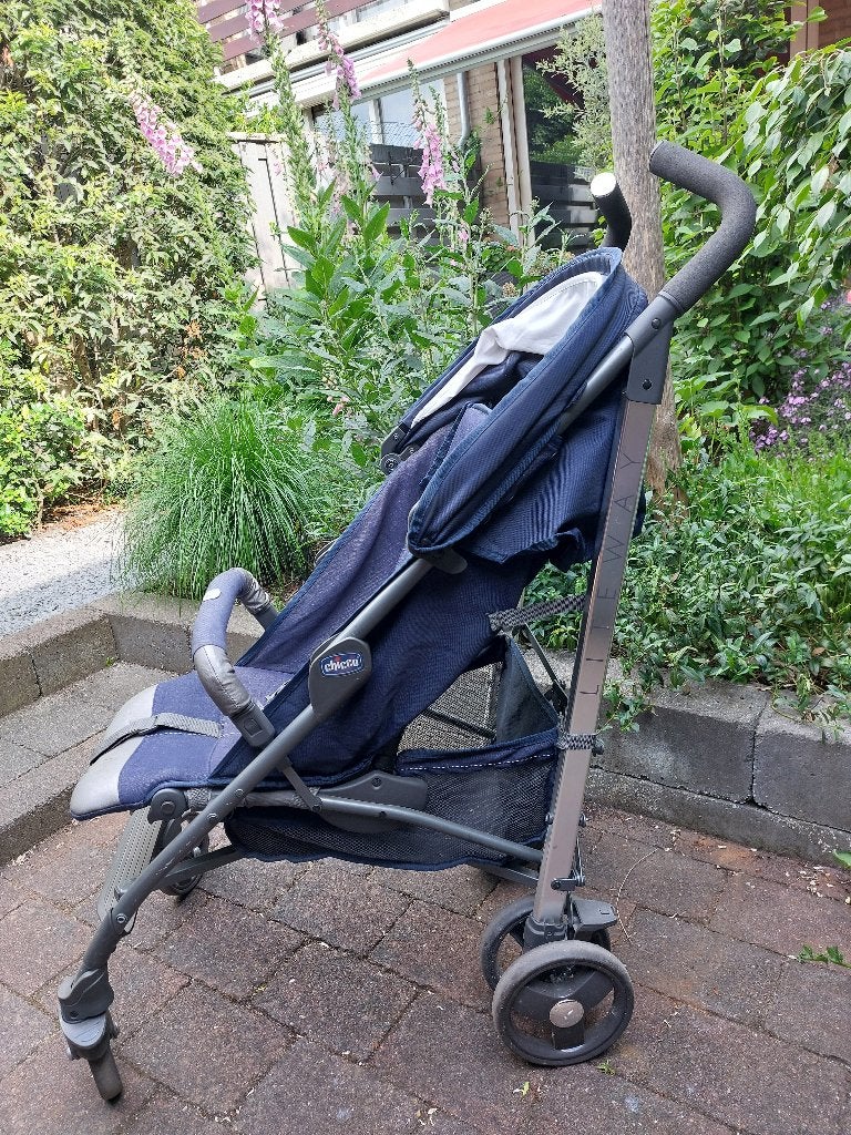 Buggy Chicco Liteway met voetenzak en regenhoes, Kinderen en Baby's, Overige Kinderen en Baby's, Ophalen, Gebruikt