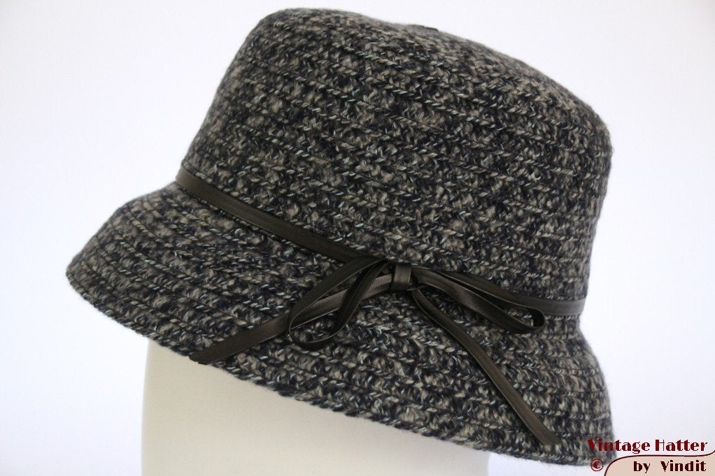 dameshoed Cloche dophoed Hawkins blauw 57 of kleiner nieuw, Hoed, Hawkins, Nieuw, One size fits all