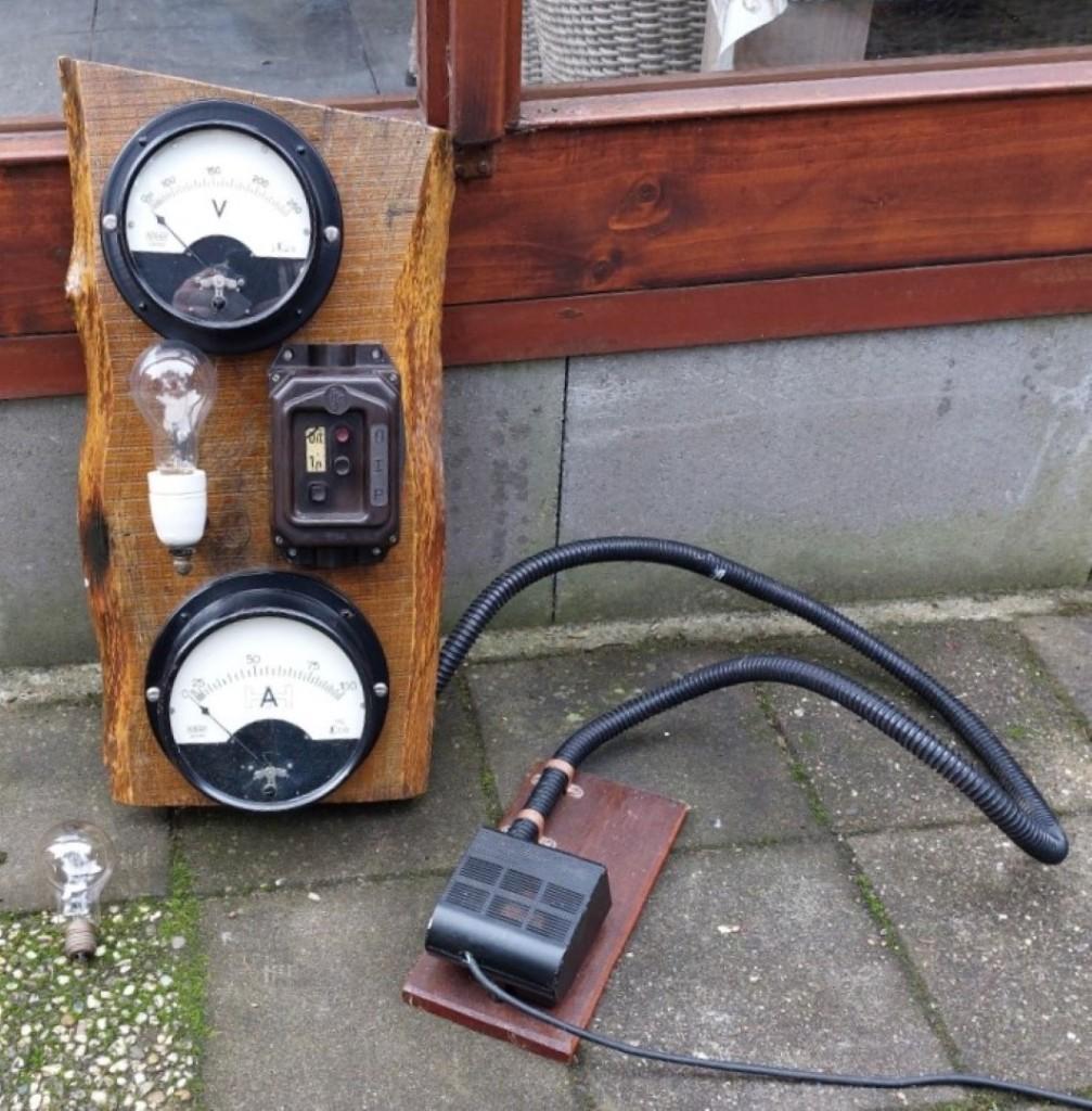 Nostalgisch elektrisch schakelbord voor uw mancave, Antiek en Kunst, Ophalen of Verzenden