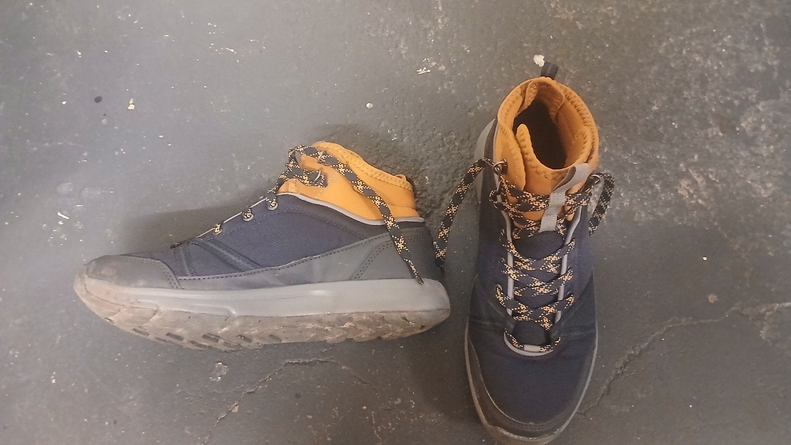 Waterdichte halfhoge wandelschoenen maat 41, Sport en Fitness, Bergsport en Wandelen, Ophalen of Verzenden, Schoenen