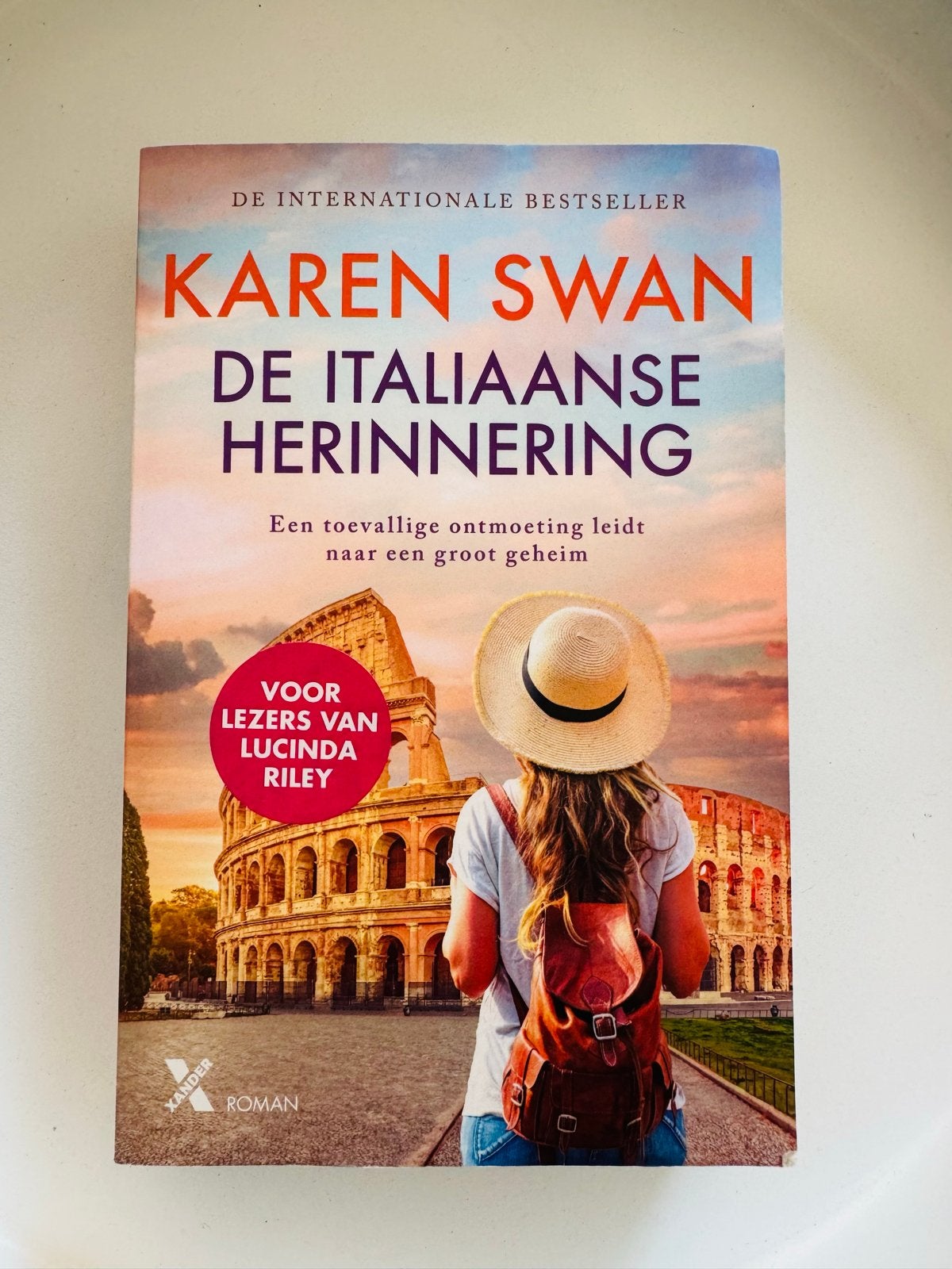 De Italiaanse Herinnering - Karen Swan (Roman), Boeken, Romans, Gelezen, Nederland, Ophalen of Verzenden