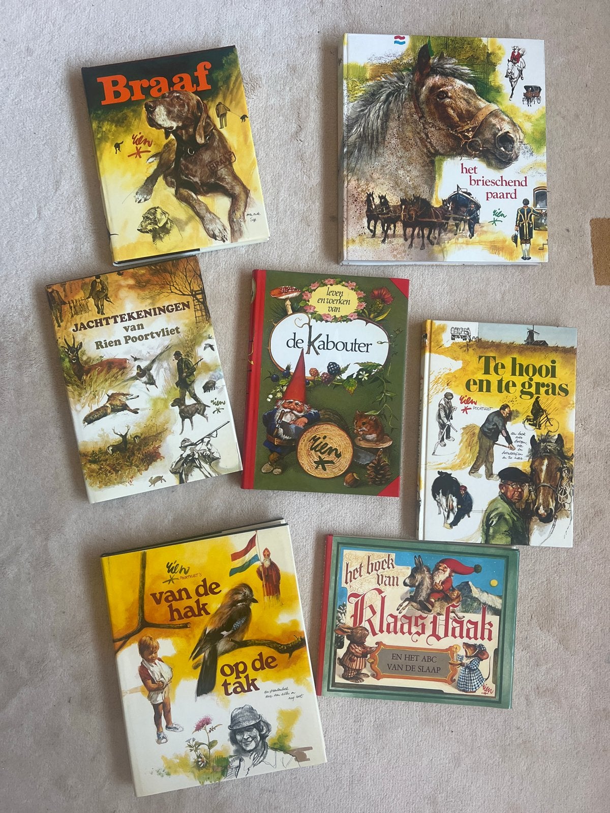 7x Rien Poortvliet - Diverse titels, Boeken, Ophalen, Gelezen, Overige onderwerpen