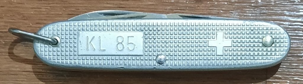 Koninklijke Landmacht PSU mes KL 85 Victorinox, Ophalen of Verzenden, Landmacht, Nederland, Mes of Dolk