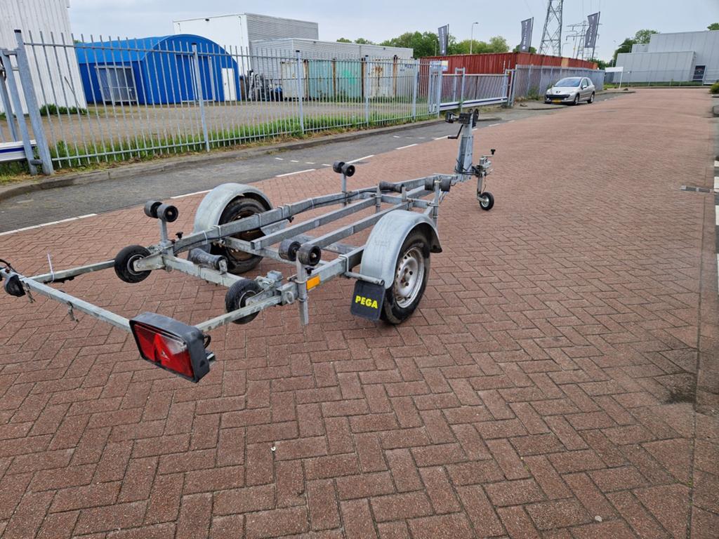Pega H500 kanteltrailer met een 650KG as, Watersport en Boten, Boottrailers, Ophalen, Minder dan 1500 kg, Gebruikt, Overige typen