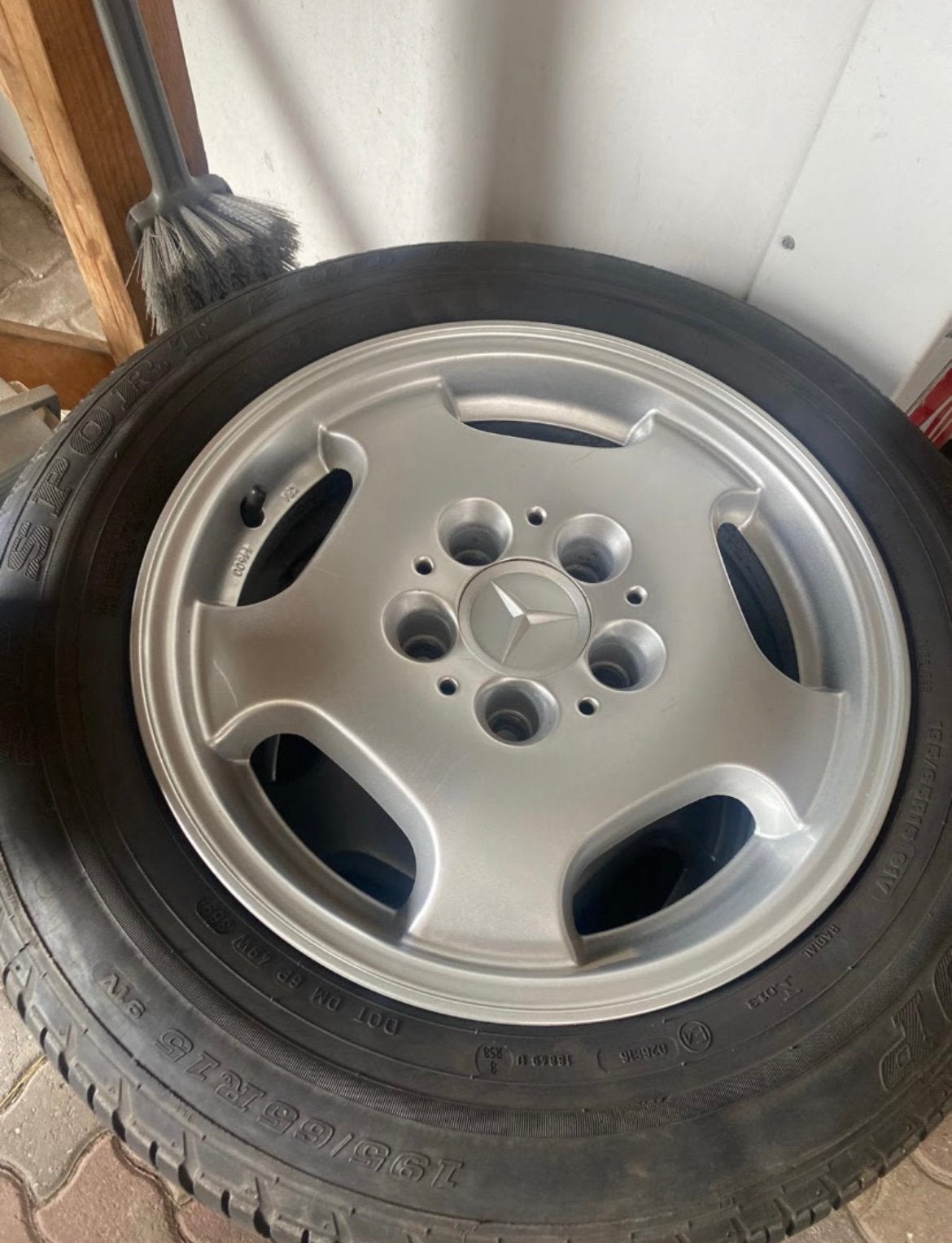 Set 15” voor Mercedes slk clk 1996 -2005 of mercedes 190 5, Ophalen, 215 mm, 15 inch, Banden en Velgen