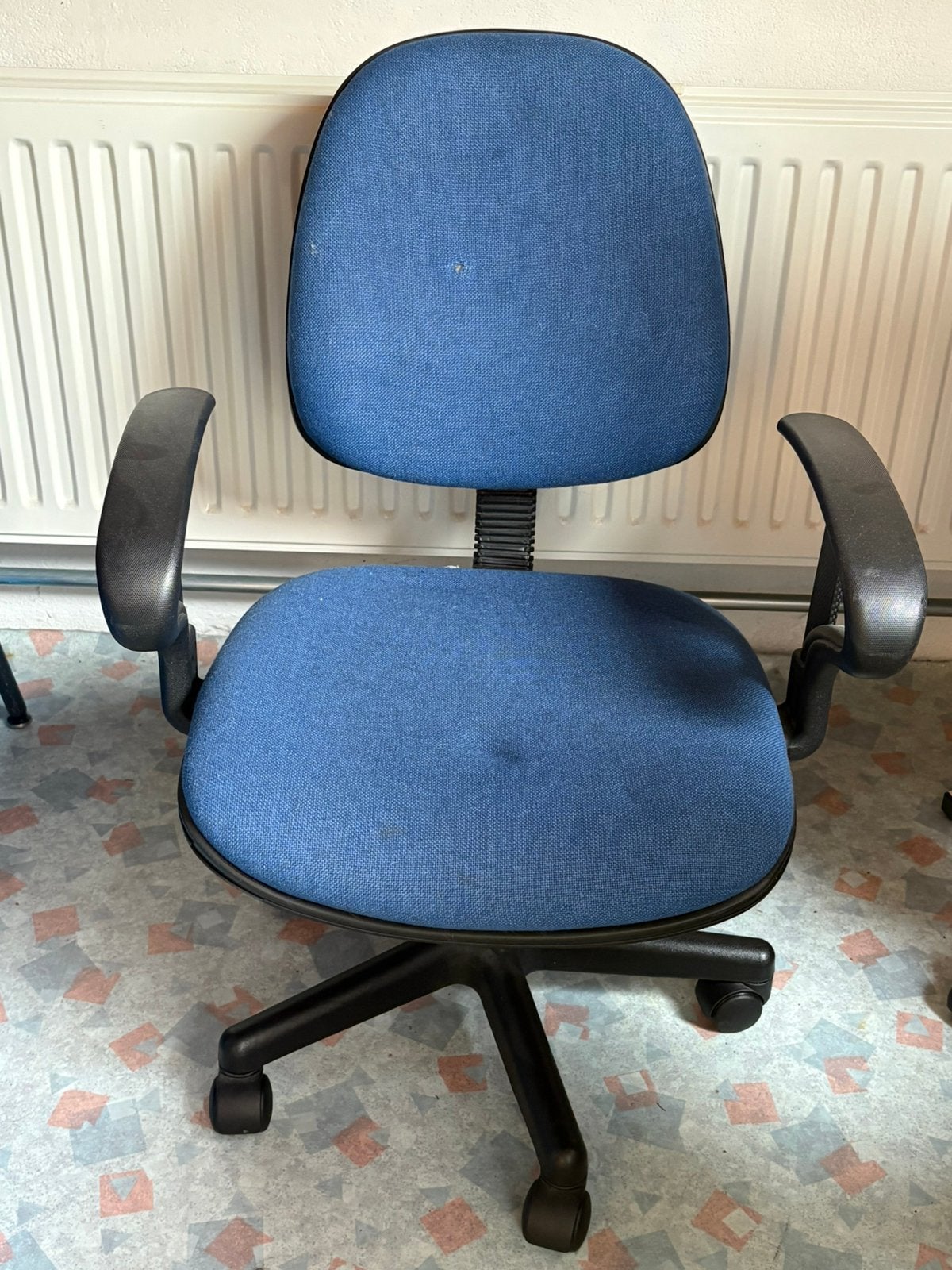 Blauwe bureaustoel met armleuningen, Ophalen, Gebruikt, Blauw, Bureaustoel