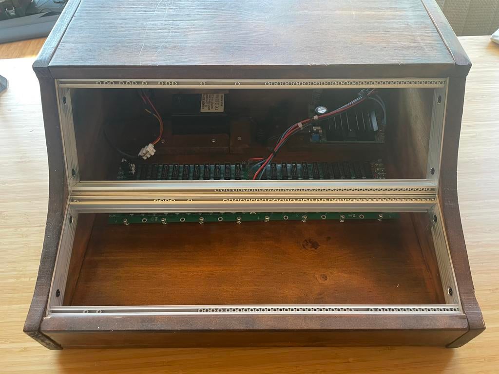 Eurorack diy case 84hp/6u doepfer psu, Ophalen of Verzenden, Zo goed als nieuw, Overige instrumenten