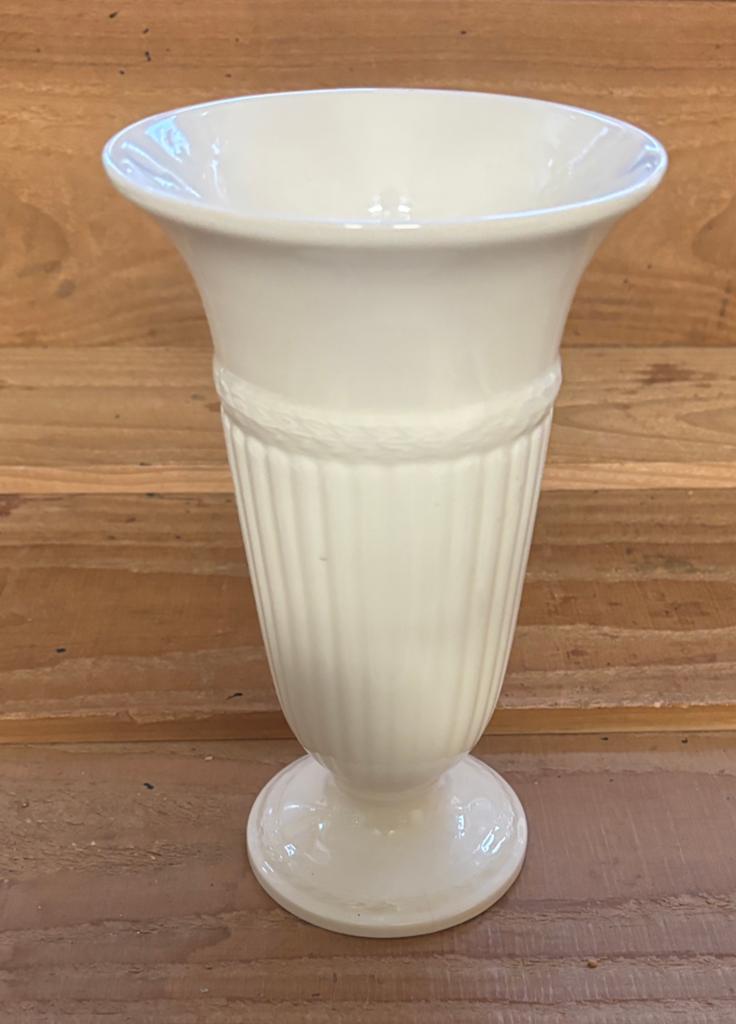 Wedgwood Edme Trompet vaas, Ophalen of Verzenden