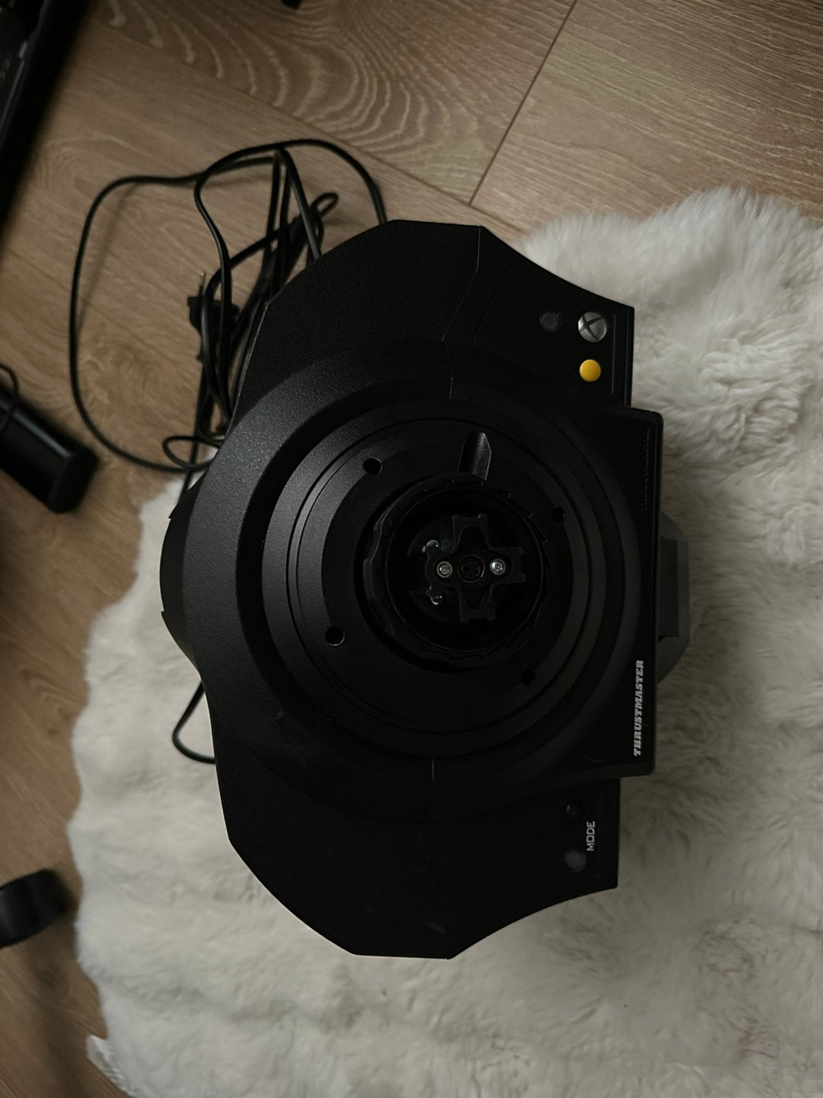Thrustmaster tx servo base xbox, Spelcomputers en Games, Ophalen of Verzenden, Zo goed als nieuw, Stuurtje of Sportattribuut, Xbox Original