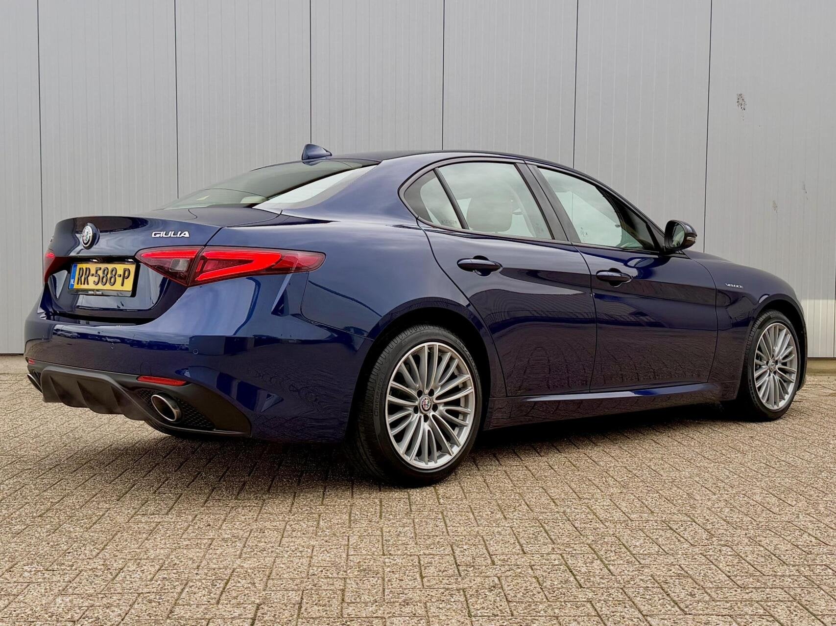 Alfa Romeo Giulia 2.0 Veloce Q4 | 280PK | Leder | Camera, Auto's, Automaat, Euro 6, 4 cilinders, Bedrijf