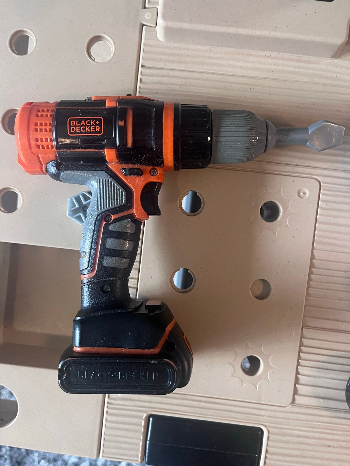 Black+Decker Smoby Werkbank incl. accessoires, Ophalen, Gebruikt