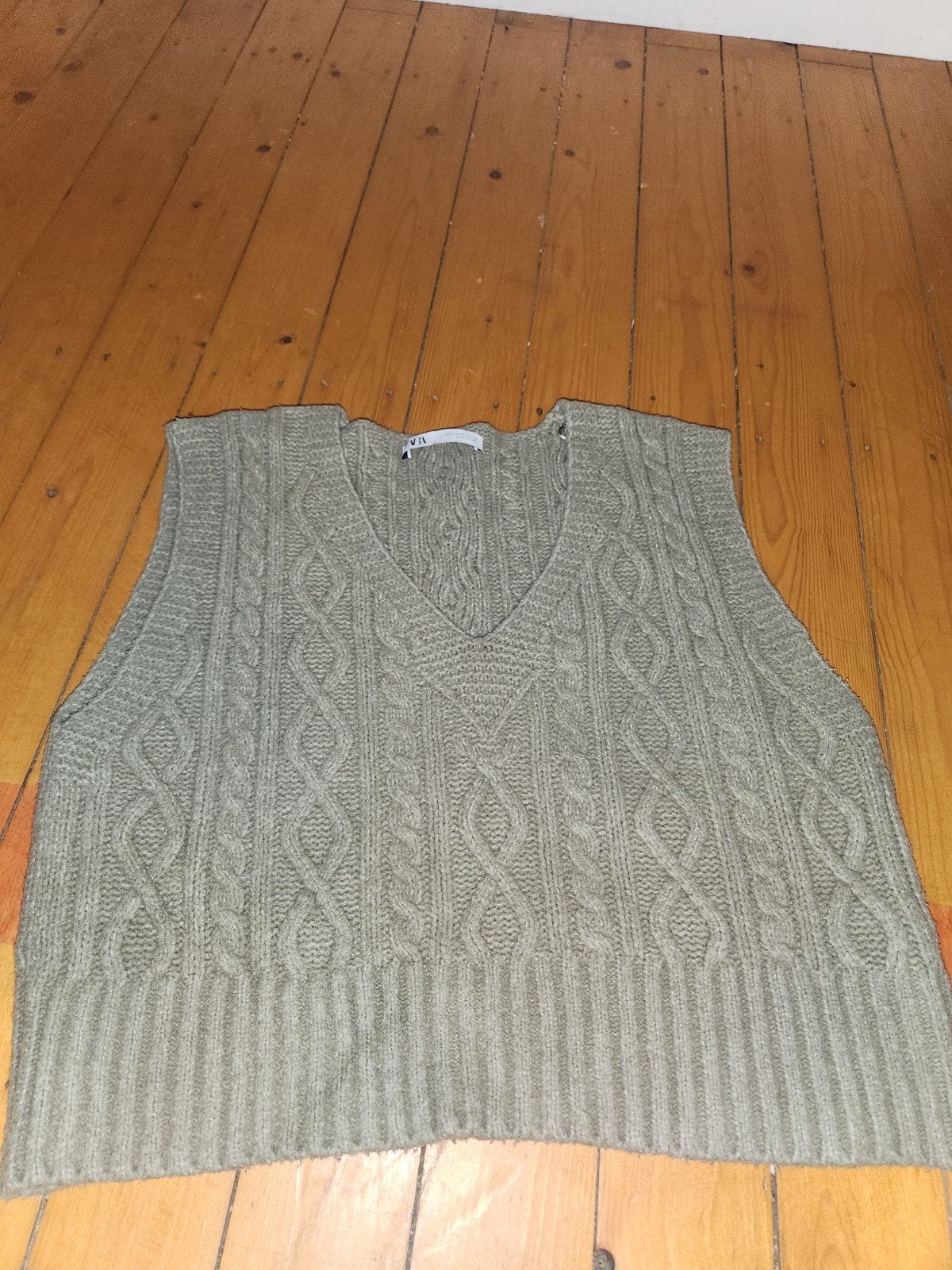Zara kabelgebreide cropped woolblend trui maat L, Zara, Maat 42/44 (L), Ophalen of Verzenden, Zo goed als nieuw