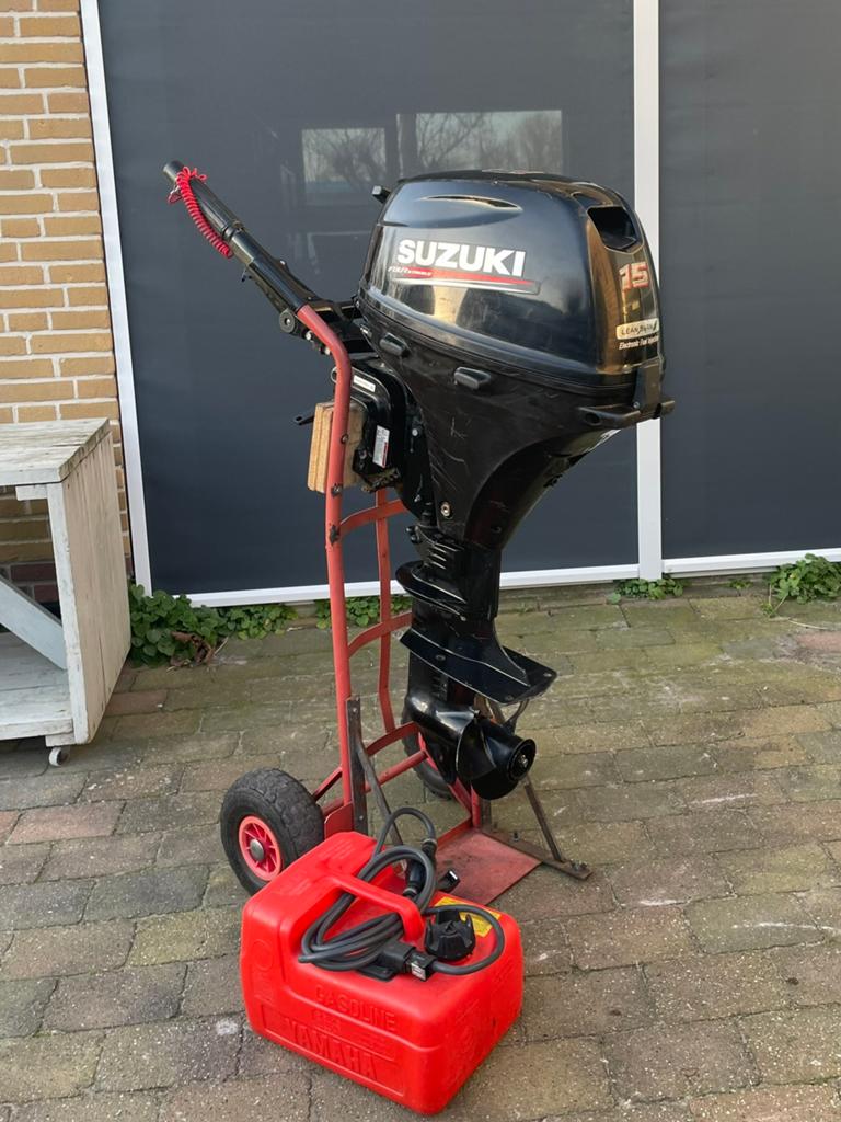 Suzuki 15 pk 4 takt Injectie EFI kortstaart buitenboordmotor, Ophalen of Verzenden, Zo goed als nieuw, Benzine, 10 tot 30 pk