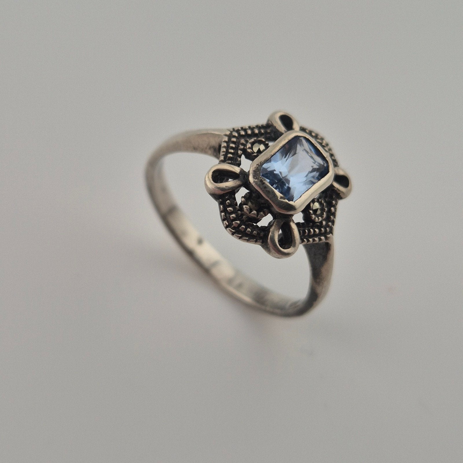 Prachtige Authentieke Vintage 925 Sterling Zilveren Ringen, Verzenden, Zo goed als nieuw, 17 tot 18, Dame