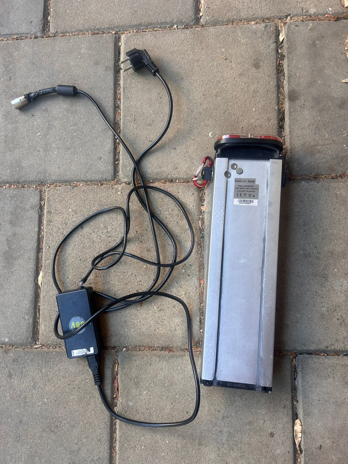 Promovec 36V 7Ah accu 243Wh + oplader – art. 50040 Pointer, Ophalen of Verzenden, Zo goed als nieuw