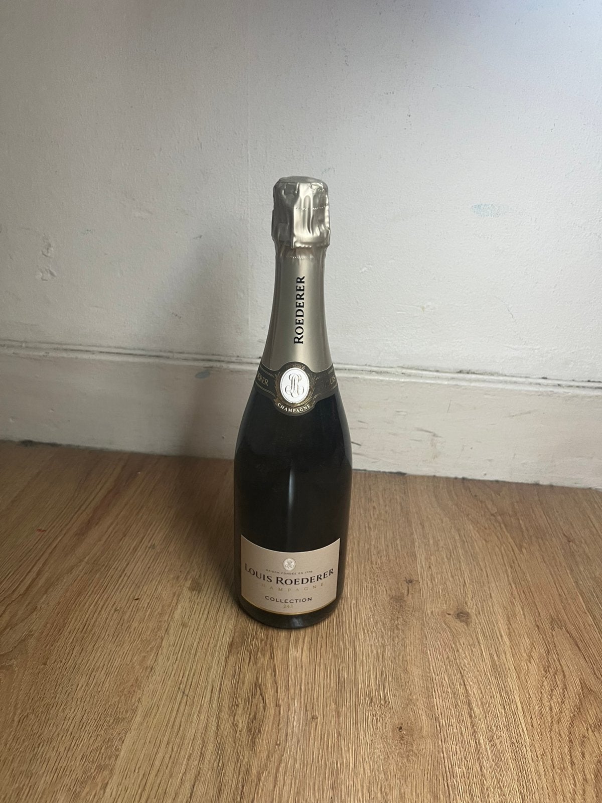 Louis Roederer Collection 243 Brut Champagne 750ml, Ophalen, Frankrijk, Nieuw, Champagne