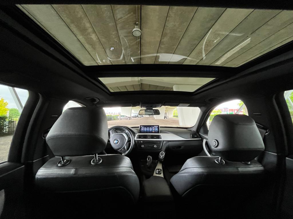 BMW 3-serie High-Executive LPG Pano 184pk Elek Trekhaak 2013, Auto's, Achterwielaandrijving, 4 cilinders, Stationwagon, Particulier