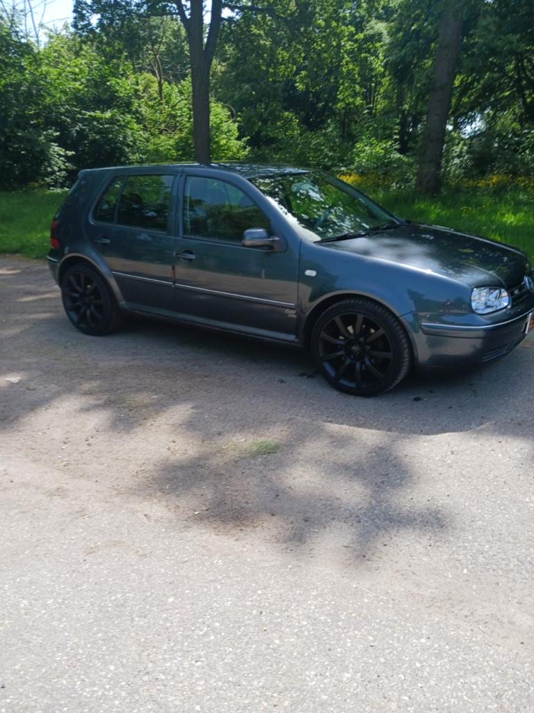 Volkswagen Golf 2.3 V5 highline 1j1 20v 125KW 2002 Blauw, Auto's, Volkswagen, Particulier, Golf, Benzine, E, Hatchback, Handgeschakeld