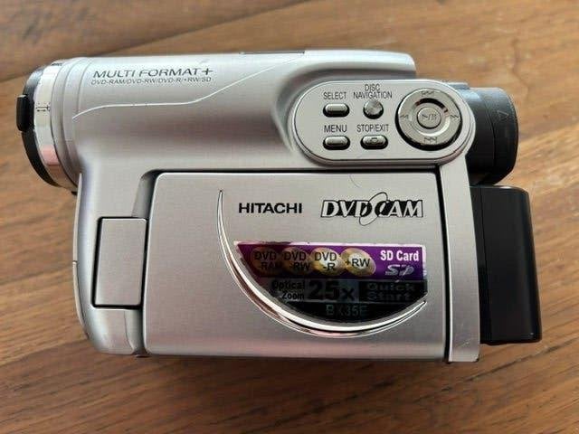 Hitachi camera 1200x voor verzamelaars, Mini dv, 20x of meer, Zo goed als nieuw, Camera