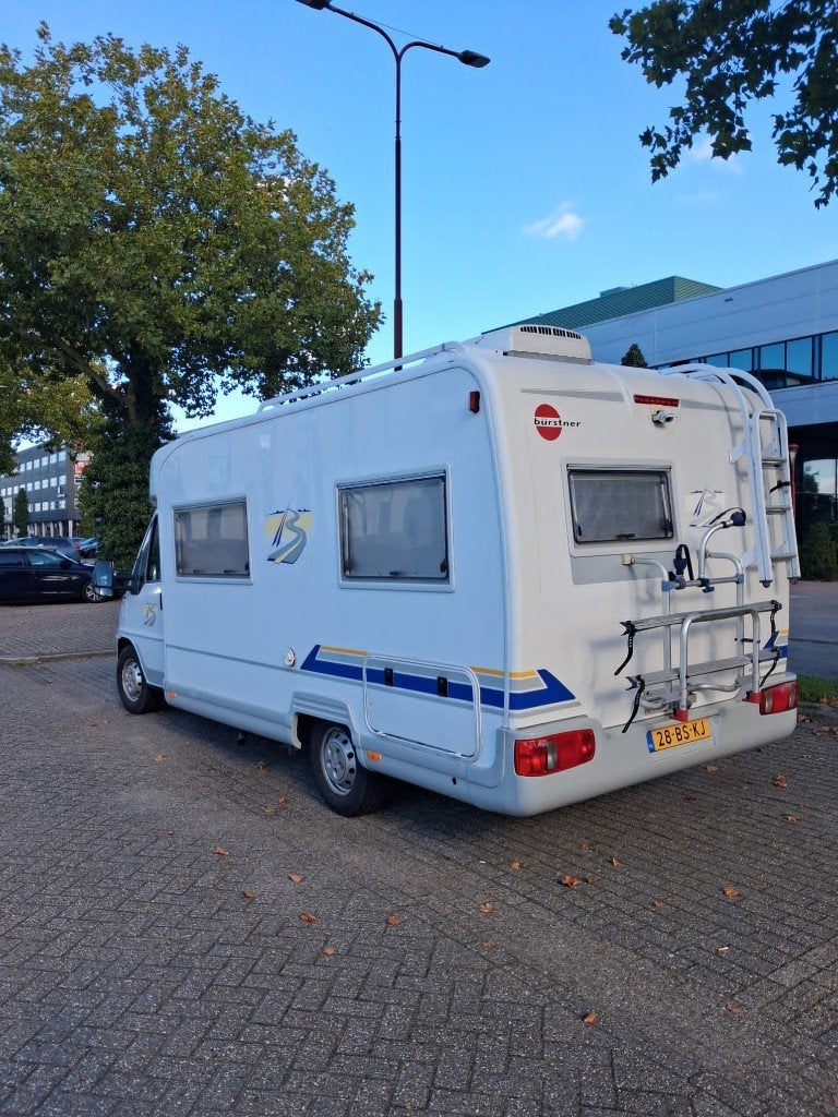 Burstner Harmony  T604 2,8jtd airco,luifel (((zondag open))), Standaard zit, Fiat, Boiler, Bedrijf